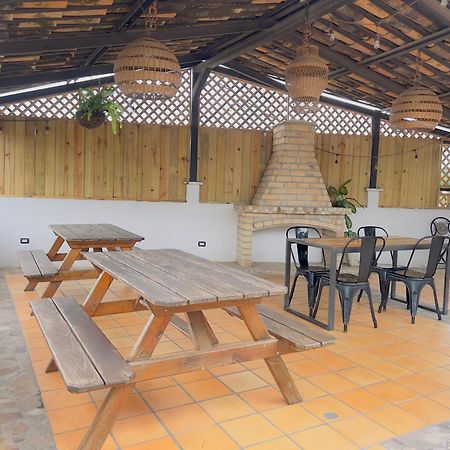Jardin Cafe Hotel & Restaurant 그라시아스 외부 사진