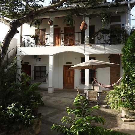 Jardin Cafe Hotel & Restaurant 그라시아스 외부 사진